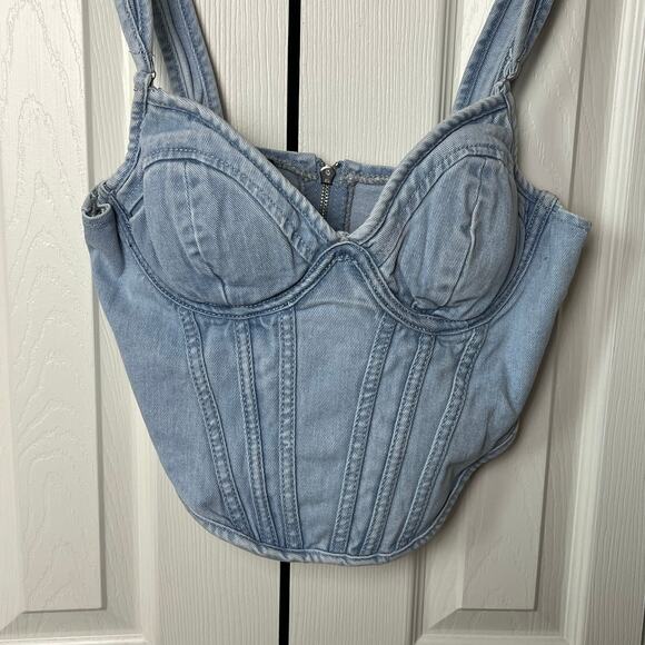 Pretty Little Thing Light Blue Wash Dip Hem Bust Cup Denim Corset 6 - Picture 3 of 9
